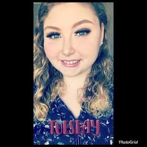 Meet your Posher, Kayla